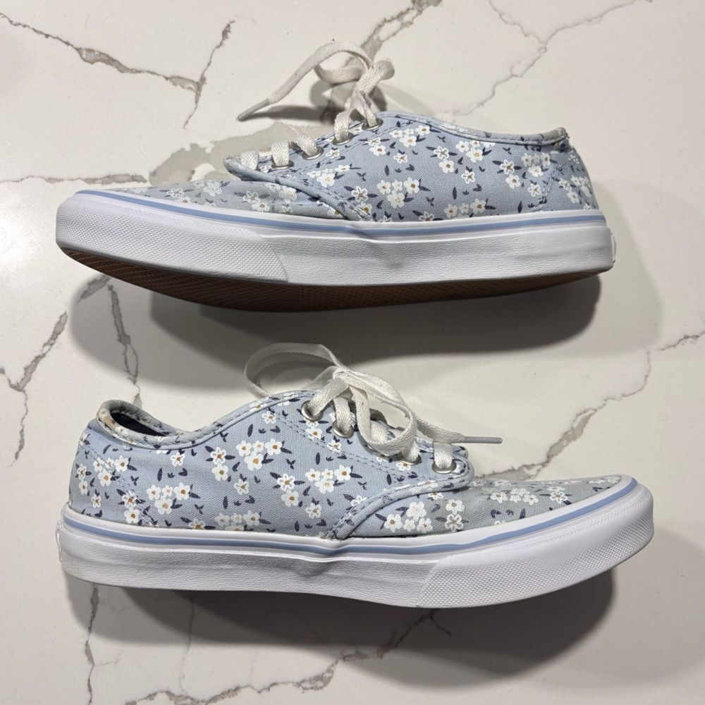 VANS Women’s Blue Floral Athletic Fashion Sneakers Skate Shoes Size 7.5 Daisies - Picture 7 of 12